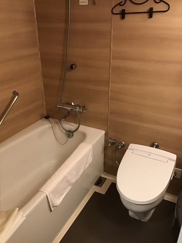 ホテル浴室